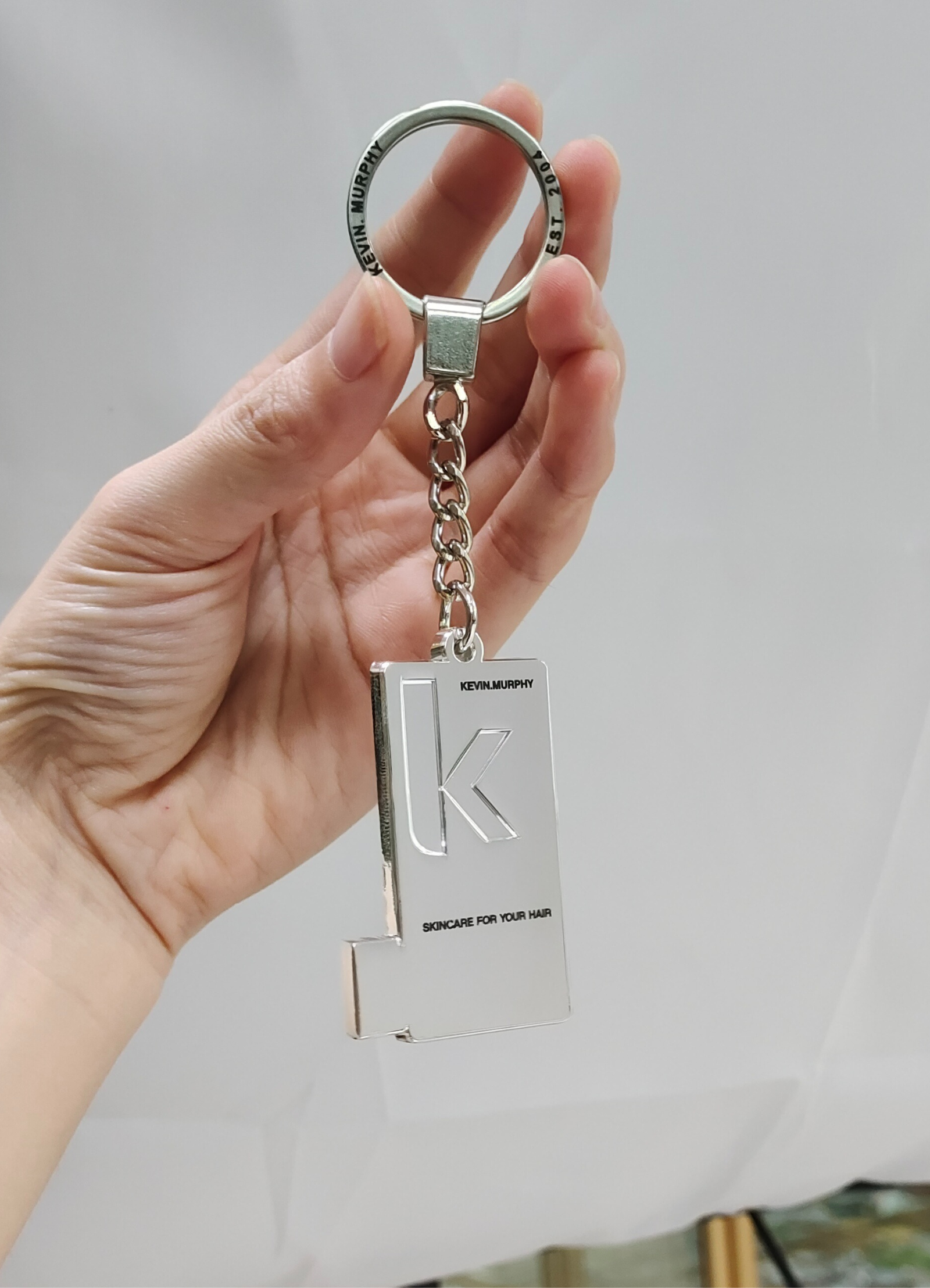 KM METAL KEYRING